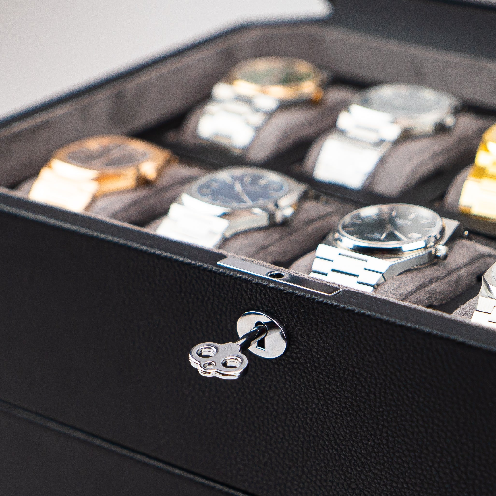 The Duke Watch Box With Drawer